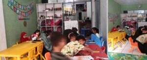 PERANCANGAN TATA RUANG KELAS SESUAI AKTIVITAS ANAK USIA DINI DI TK ABATATSA - PASIR POGOR BANDUNG